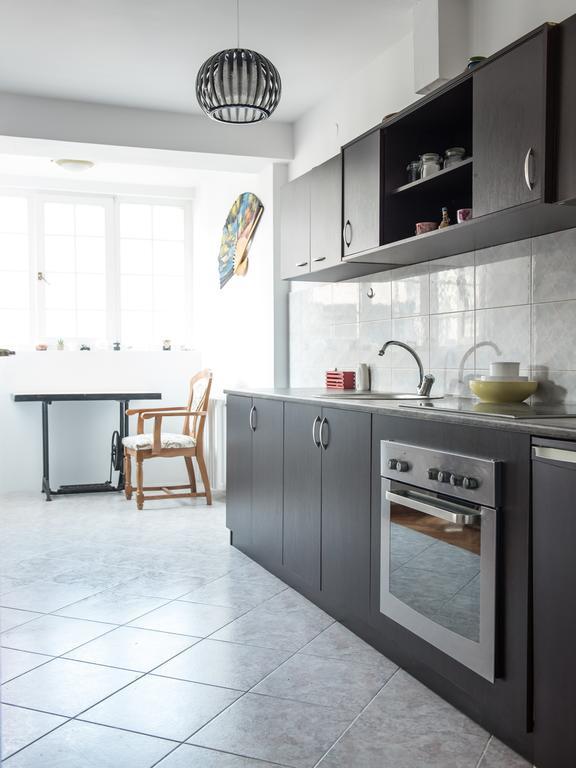 Apartment Marshall Resavska Belgrade Room photo